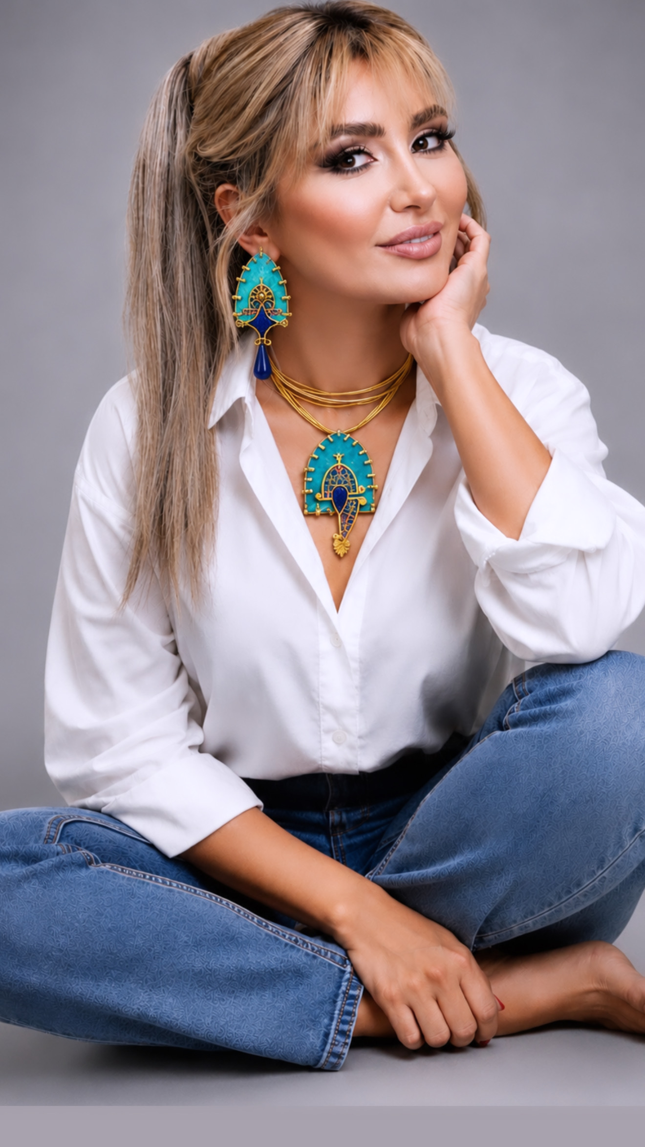 Lead artist at Velvet Brow by Tannaz